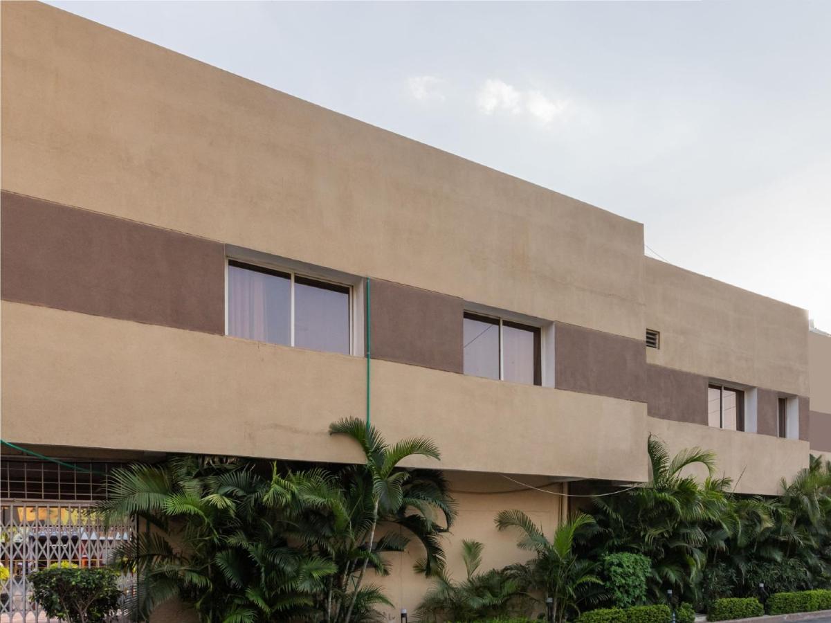 Capital O 80566 Hotel Mayank Bilāspur Exterior foto